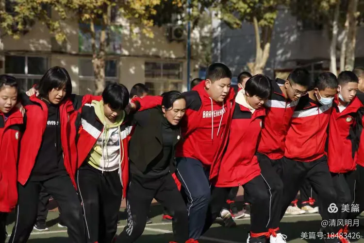 关于武汉之争：斗志勃发的绿地球场上演绝对精彩的信息