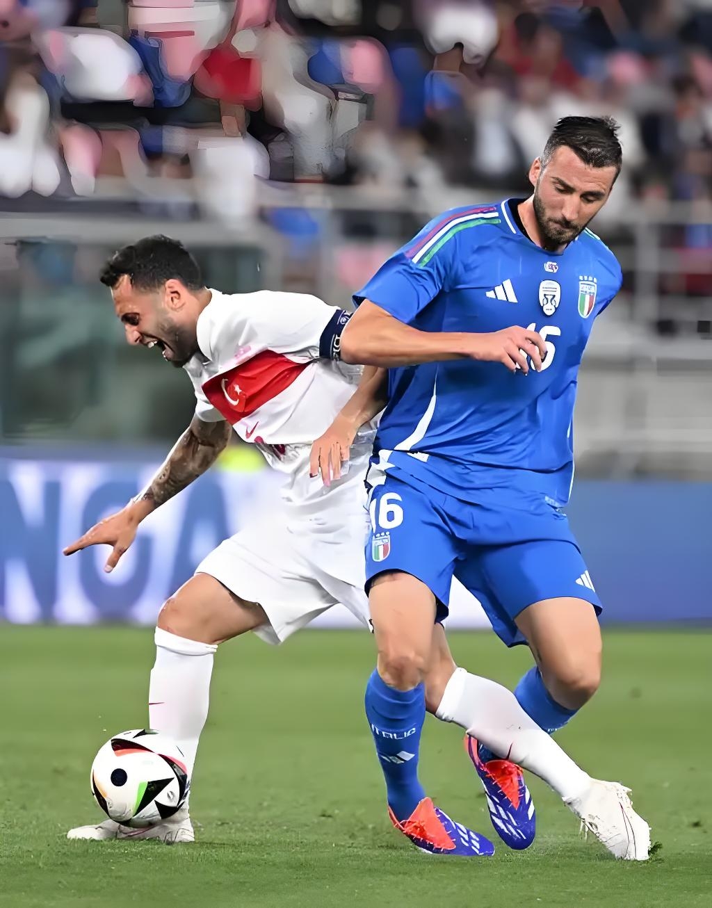 沙尔克客场大胜汉堡，重返胜利轨道的简单介绍